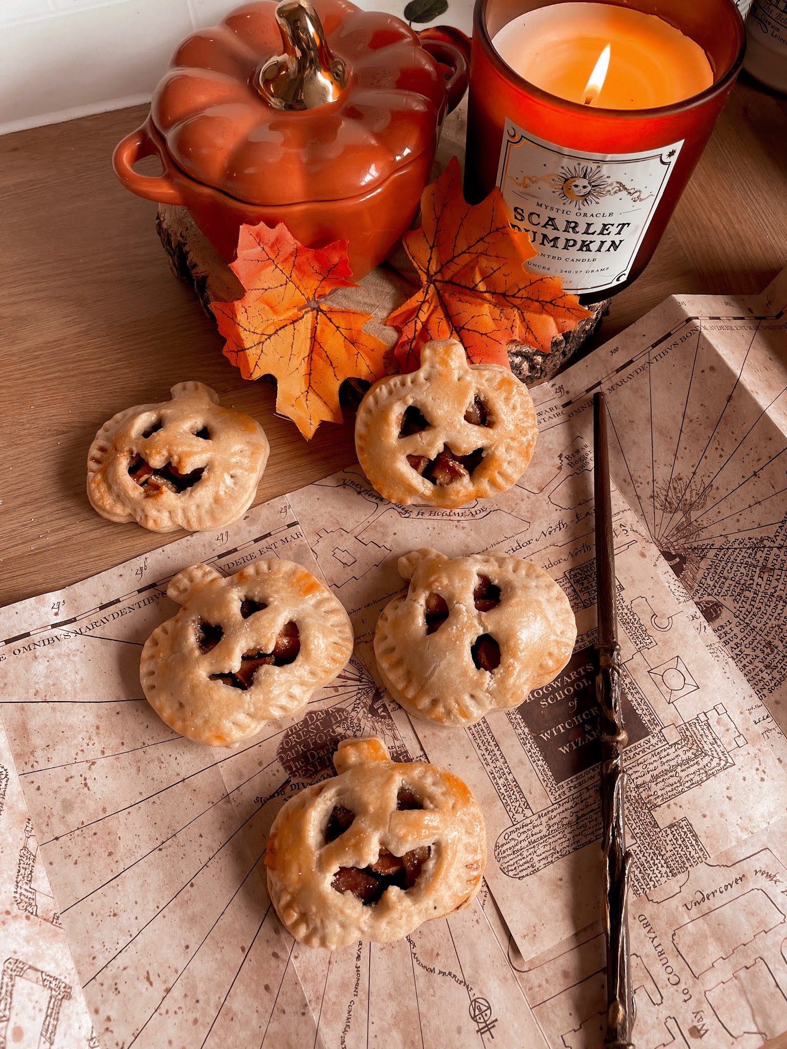 Pumpkin Shaped Mini Apple Pies