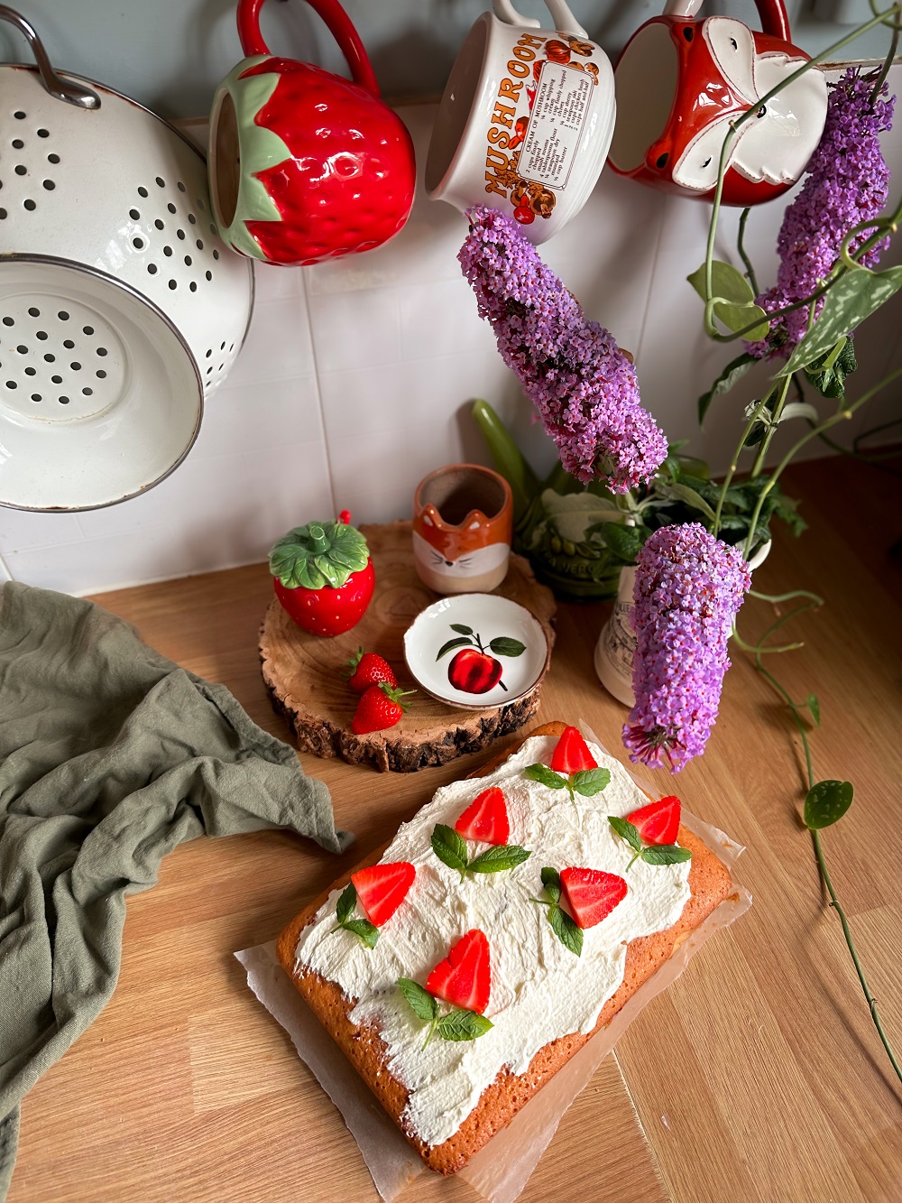 Double Strawberry Sheet Cake Recipe